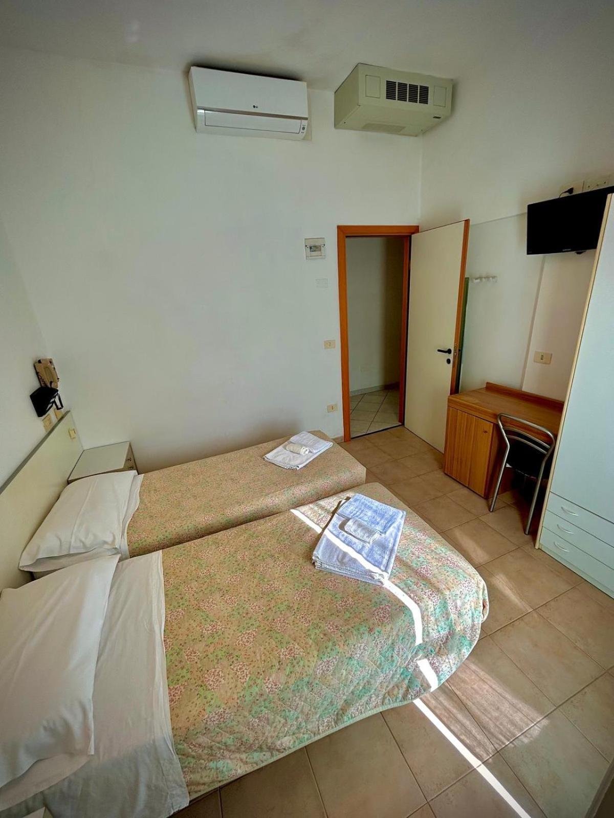 Hotel Sacramora Rimini Ngoại thất bức ảnh